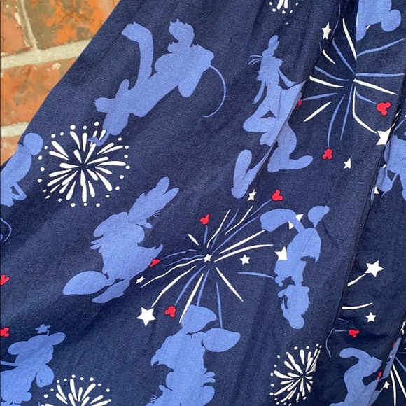 Disney 4th of July skirt - Picture 2 of 6